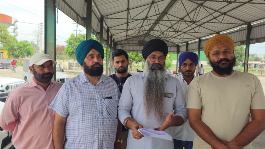 Bajpur : धान की पौध जुताई के मामले में तहसील प्रशासन के खिलाफ हाईकोर्ट में रिट दायर करेंगे विक्की रंधावा