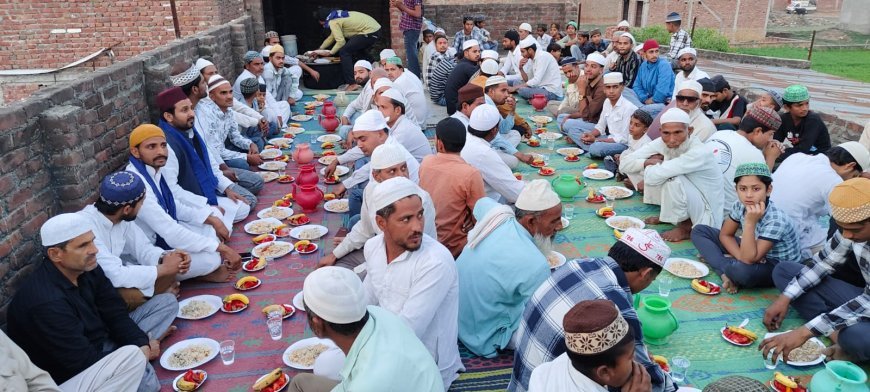 Sambhal : इफ्तार के बहाने भाईचारे का संदेश, जिला पंचायत चुनाव को लेकर ASP ने झोंकी ताकत