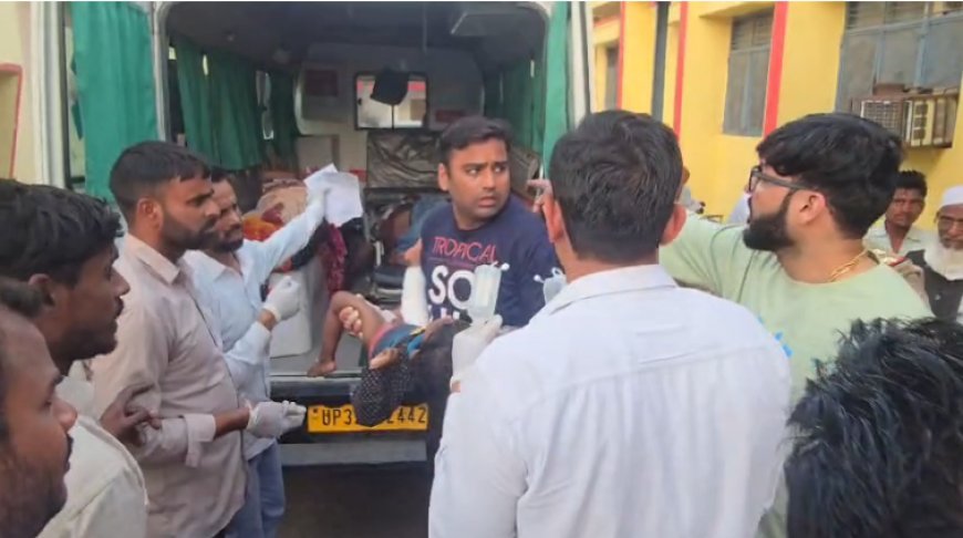 Sambhal : सम्भल में भीषण सड़क हादसा: कार-टैंपो की टक्कर में तीन की मौत, नौ घायल