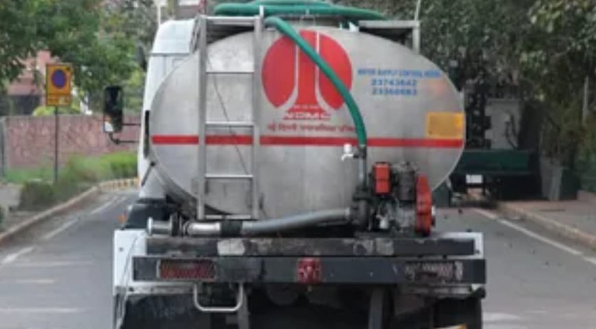 Kushinagar : कुशीनगर में अवैध ईंधन की बिक्री का भंडाफोड़, पुलिस ने संदिग्ध मोबाइल टैंकर पकड़ा