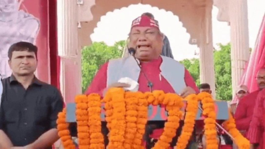 गोरखपुर में छलका कैबिनेट मंत्री संजय निषाद का दर्द: मंच पर संबोधन के दौरान फूट-फूट कर रोए निषाद पार्टी प्रमुख