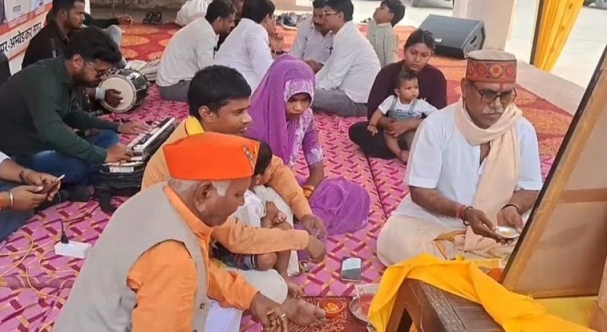 Ambedkarnagar : जलालपुर में श्रद्धा के साथ मनाया गया भगवान राम का जन्मोत्सव, भक्ति भजनों से गूंजा रामलीला मैदान