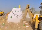 Sambhal: बिछौली में बुलडोजर एक्शन: ईदगाह के बाद इमामबाड़ा पर भी चला बुलडोजर, ग्रामीणों में आक्रोश।