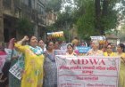 Kanpur : स्मार्ट मीटर से बिजली बिलों में भारी बढ़ोतरी, जनवादी महिला समिति ने मीटर हटाने की मांग की