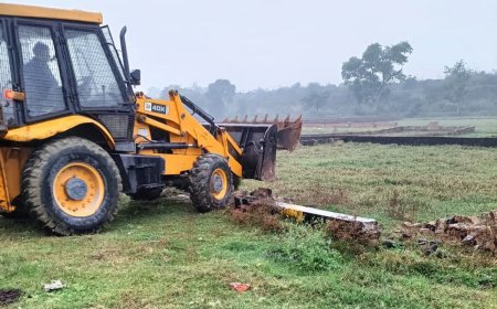 Lucknow : किसान पथ पर अवैध प्लाटिंग व महानगर में अवैध निर्माण पर चला बुलडोजर  