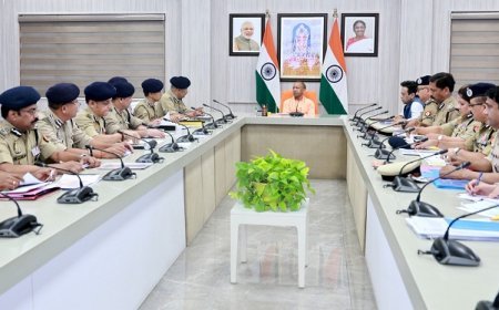 Lucknow: यूपी पुलिस में 81 हजार भर्तियां: युवाओं के लिए सुनहरा मौका, पारदर्शी प्रक्रिया पर सीएम योगी का जोर। 