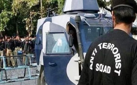 Lucknow : यूपी एटीएस ने पाकिस्तान से संचालित गिरोह का किया भंडाफोड़, बड़ी आतंकी साजिश नाकाम 