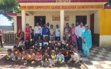 Hathras : हाथरस के पीएम कंपोजिट स्कूल में वार्षिकोत्सव और विदाई समारोह का भव्य आयोजन