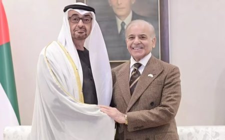 मिडिल ईस्ट के तनाव के बीच पाकिस्तान को तगड़ा झटका, यूएई ने 2 अरब डॉलर का कर्ज तुरंत वापस लौटाने का सुनाया फरमान।