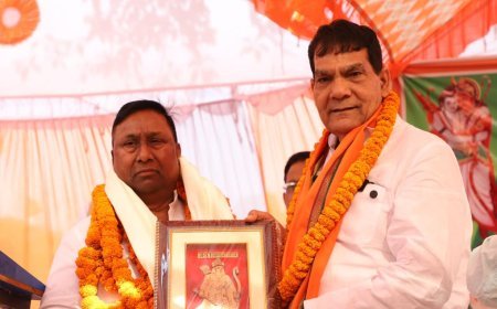 Lucknow : सामाजिक समरसता का सशक्त संदेश: मंत्री ए.के. शर्मा ने निषाद राज जयंती में किया प्रतिभाग