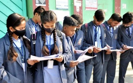 बोर्ड परीक्षा 2026: शत-प्रतिशत अंक लाने वाले छात्रों की कॉपियों की होगी दोबारा जांच, पारदर्शिता के लिए शिक्षा विभाग का सख्त आदेश।