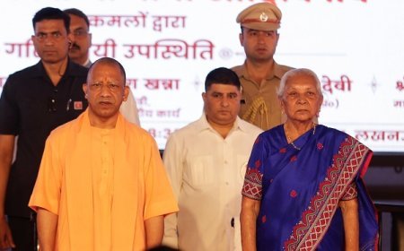 Lucknow: राज्यपाल व मुख्यमंत्री ने आदर्श माध्यमिक विद्यालय, जनभवन के 5.17 करोड़ रुपये से निर्मित नवीन भवन का किया उद्घाटन। 