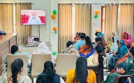 Hardoi: भारतीय जनता पार्टी जिला कार्यालय में ‘नारी शक्ति वंदन सम्मेलन’ का सजीव प्रसारण, महिला आरक्षण पर जताई खुशी। 