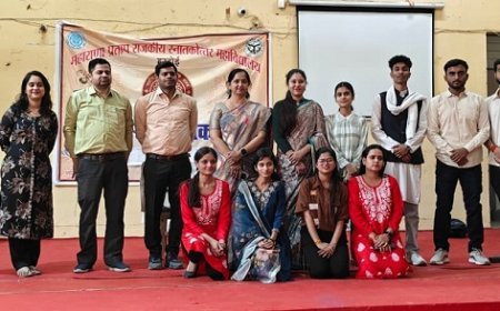 Hardoi: महिला सशक्तिकरण पर नुक्कड़ नाटक से दिया जागरूकता का संदेश।