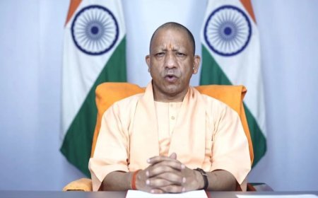 Lucknow : हर श्रमिक को मिले सम्मानजनक मानदेय, सुरक्षित कार्य वातावरण और मूलभूत सुविधाएं सुनिश्चित हों- सीएम योगी