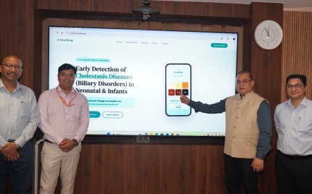 Lucknow : अपर मुख्य सचिव चिकित्सा एवं स्वास्थ्य ने  भारत के पहले एआई असिस्टेड ‘लिवर पूप’ ऐप के प्रस्तुतीकरण का किया अवलोकन