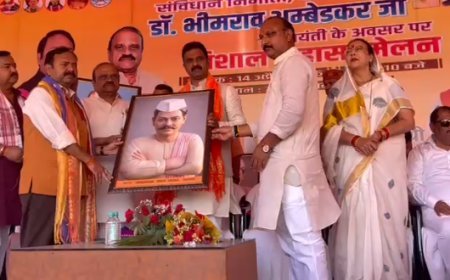 Hardoi : हरदोई में भाजपा विधायक ने योगी-मोदी को बताया आज का भगवान, कहा पाखंड छोड़ साथ आएं