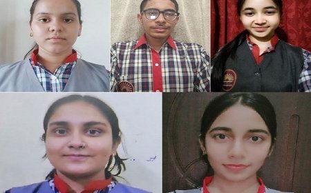 Hardoi: सीबीएसई 10वीं में पीएम श्री केंद्रीय विद्यालय मलिहामऊ का शानदार प्रदर्शन, छात्राओं ने लहराया सफलता का परचम।