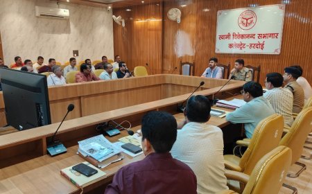 Hardoi: हरदोई में बस संचालन व्यवस्था सख्त: आधे-आधे घंटे पर चलेंगी बसें, अवैध वाहनों पर होगी कार्रवाई- अनुनय झा