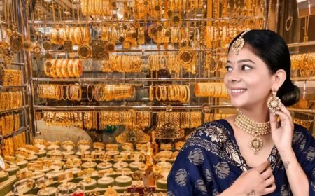 अक्षय तृतीया पर सोने की ऐतिहासिक चमक: एक साल में निवेशकों को मिला 60% का रिकॉर्ड तोड़ रिटर्न।