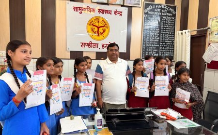 Hardoi : संडीला में 25 छात्राओं को सर्वाइकल कैंसर से बचाव का टीका लगा, जागरूकता की अपील