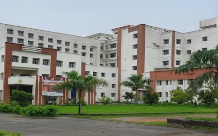 Saharanpur : शेखुल हिंद मेडिकल कॉलेज का नाम बदलने के प्रस्ताव पर विवाद, उलमा ने सपा नेता को घेरा