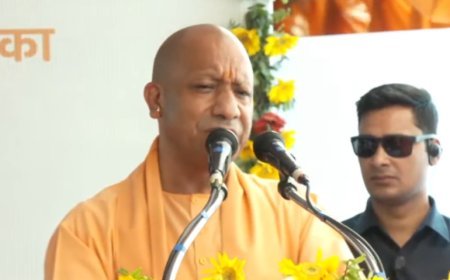 Lucknow : योगी सरकार की पहल से पूरी हुई वर्षों पुरानी इच्छा, सोमनाथ यात्रा पर निकले श्रद्धालुओं ने जताया आभार