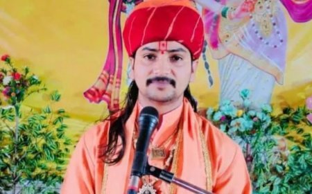 Mathura : बिरला मंदिर के पास शराब की दुकान हटाने के आदेश, कथावाचक की शिकायत पर आबकारी विभाग की कार्यवाही