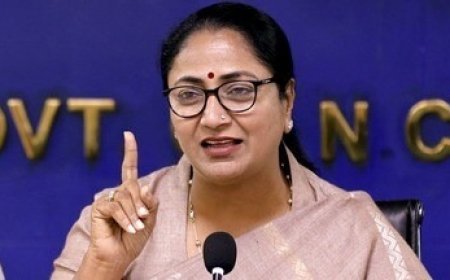 बंगाल चुनाव 2026: दिल्ली की मुख्यमंत्री रेखा गुप्ता ने भरी हुंकार, कहा- '15 साल के भय का अंत तय, 4 मई को होगा नया सूर्योदय'।