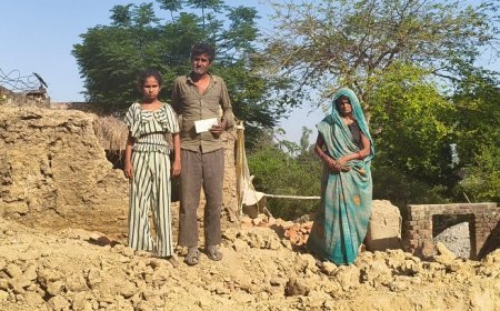 Hardoi: 11 वर्षीय लक्ष्मी की फरियाद रंग लाई, डीएम की पहल से शुरू हुआ पक्के घर का निर्माण।