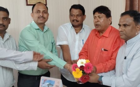 Bajpur : पिछड़ा वर्ग आयोग के सदस्य ने सरकारी योजनाओं की प्रगति जांची, पात्रों को लाभ दिलाने के निर्देश