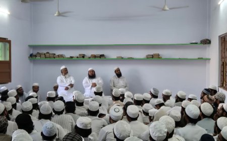 Deoband : शिक्षा के बिना जीवन अंधकार जैसा, छात्र अपनी पढ़ाई पर पूरा ध्यान दें- मौलाना कश्मीरी