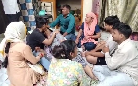 Sambhal: रिटायर्ड ग्राम विकास अधिकारी ने खुद को मारी गोली, पुलिस जांच में जुटी—एकांत जीवन भी जांच के दायरे में। 