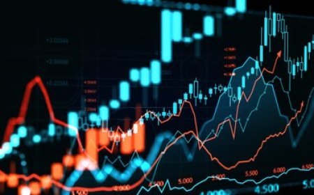 शेयर बाजार में ब्लैक थर्सडे: खुलते ही 700 अंक टूटा सेंसेक्स, निफ्टी ने तोड़ा 24,200 का अहम स्तर।