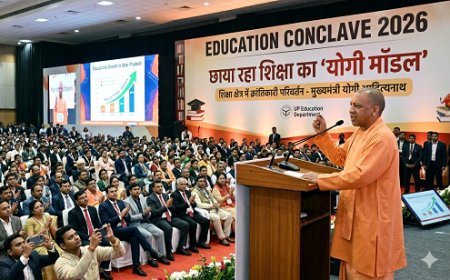 Lucknow: एजुकेशन कॉन्क्लेव 2026 में छाया रहा शिक्षा का ‘योगी मॉडल’, यूपी की शिक्षा नीति बनी चर्चा का केंद्र। 