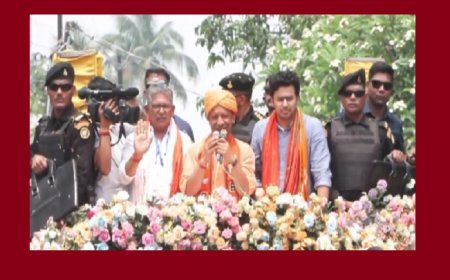 बंगाल में योगी का रोड-शो: जनसैलाब उमड़ा, ‘जयश्रीराम’ के नारों से गूंजा कल्याणी।