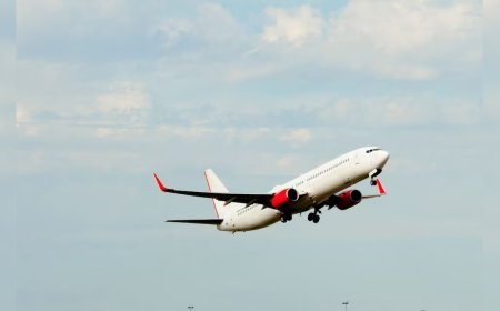 Deoband : ईरान-अमेरिका तनाव की मार हज यात्रियों पर, फ्लाइट टिकट में 10 हजार की बढ़ोतरी