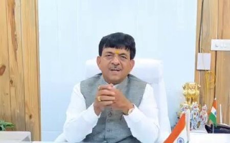 Lucknow : गंगा एक्सप्रेसवे बना विकास का नया मार्ग, हापुड़ में मंत्री कपिल देव अग्रवाल ने जनता संग देखा लोकार्पण प्रसारण