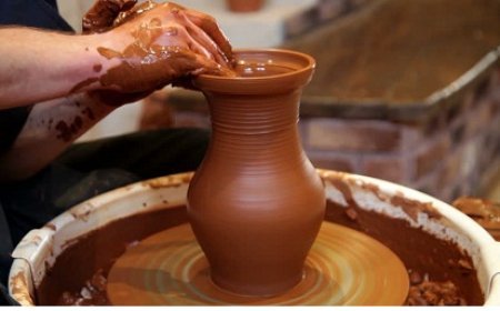 Hardoi: माटीकला के परम्परागत, प्रशिक्षित कारीगरों के बहुरेगें दिन - सुष्मिता सिंह