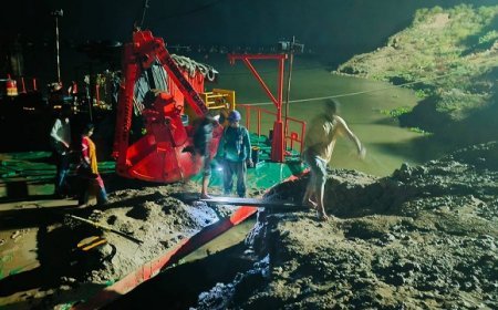 Ballia: बलिया में पीपा पुल टूटा,  आपदा  कंट्रोल रूम की तत्परता से फंसे लोगों को सुरक्षित निकाला गया। 