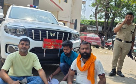 Bajpur : 10 एकड़ जमीन पर कब्जे को लेकर एडीएम की गाड़ी के आगे धरने पर बैठे ग्रामीण