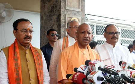 Lucknow : कांग्रेस और सपा जन्मजात महिला विरोधी, गिरगिट की तरह बदलते हैं रंग- सीएम योगी