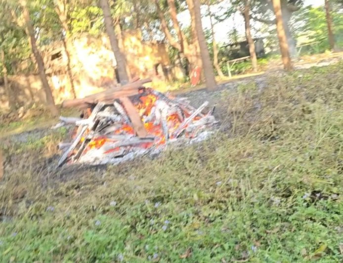 Barabanki : बाराबंकी रेलवे स्टेशन पर ट्रेन में चढ़ते समय युवक की मौत, परिजनों में मचा कोहराम