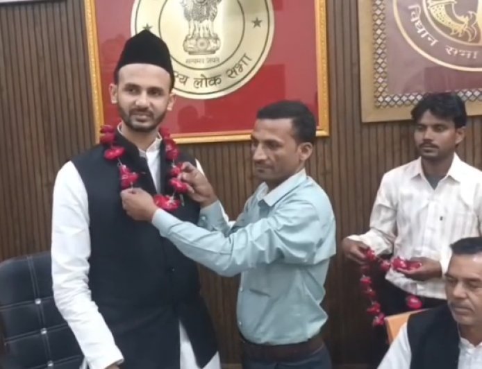 Sambhal : शिक्षा और मदरसों पर संसद में गरजे जियाउर्रहमान बर्क, सम्भल के लिए केंद्रीय व नवोदय विद्यालय की उठाई मांग