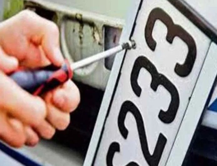 Saharanpur : जीपीएस, पैनिक बटन, और हाई सिक्योरिटी नंबर प्लेट बिना नहीं होंगे फिटनेस, पंजीकरण व प्रदूषण