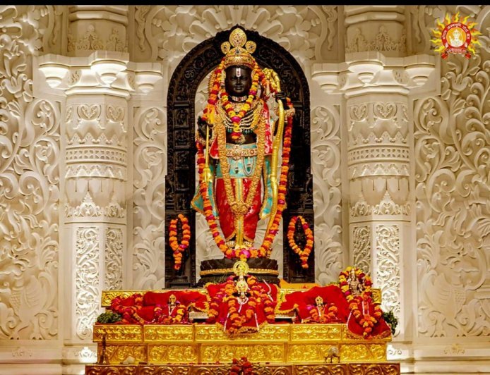 Ayodhya : भीषण गर्मी के कारण रामलला की पूजा पद्धति में बदलाव, शीतल जल और ठंडे भोग की व्यवस्था