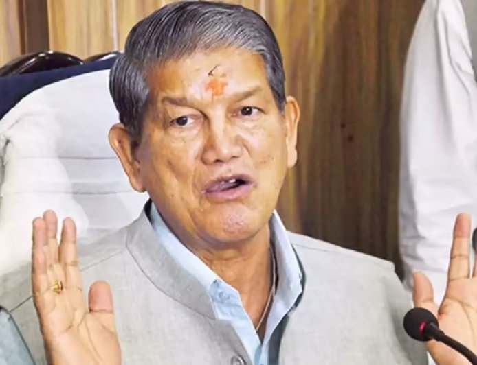 उत्तराखंड कांग्रेस में गहराया अंतर्कलह का संकट: पूर्व मुख्यमंत्री हरीश रावत ने जताया दुख, पार्टी के भीतर खुद को महसूस कर रहे हैं 'अकेला'।