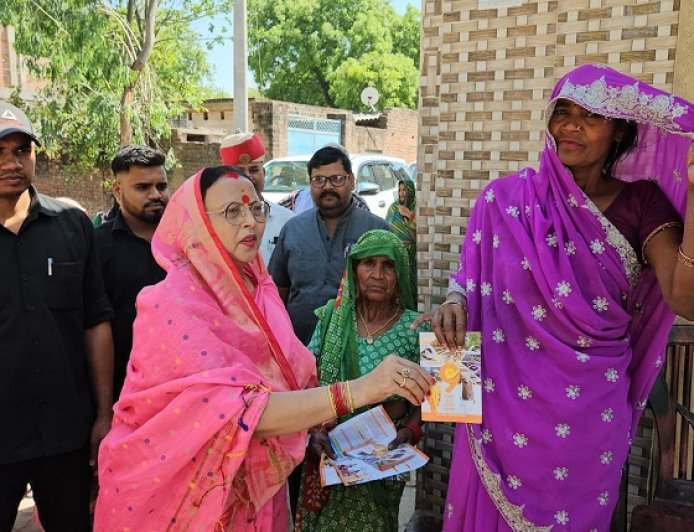 Hardoi: भाजपा स्थापना दिवस पर ग्राम भरिगवां में जनसंवाद कार्यक्रम आयोजित।