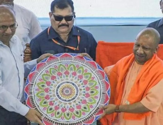 Lucknow : 'इनोवेट इन यूपी, स्केल फॉर द वर्ल्ड' के विजन के साथ यूपी बनेगा देश का डीप टेक कैपिटल- मुख्यमंत्री योगी आदित्यनाथ