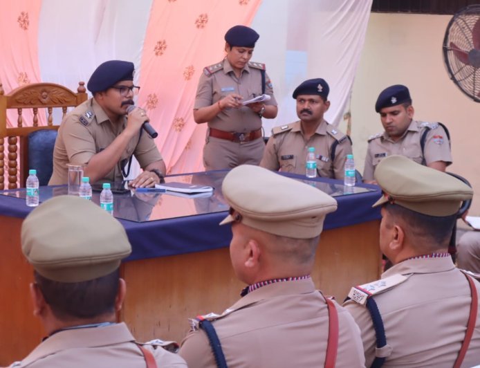 Bajpur : एसएसपी अजय गणपति ने बाजपुर कोतवाली का किया वार्षिक निरीक्षण, पुलिसकर्मियों को दिए सख्त निर्देश